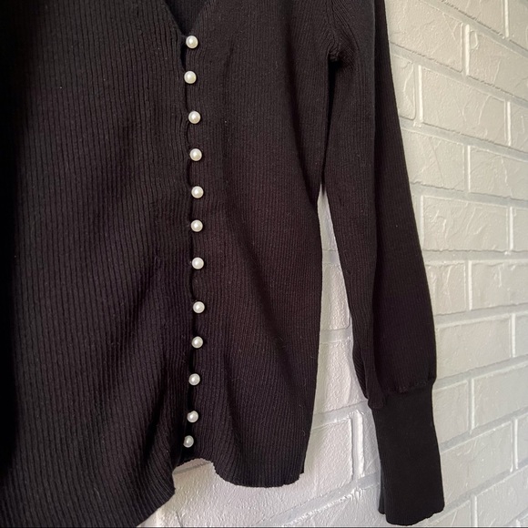 Icōne Simons organic cotton pearl button black stretchy cardigan sweater M - Picture 5 of 13